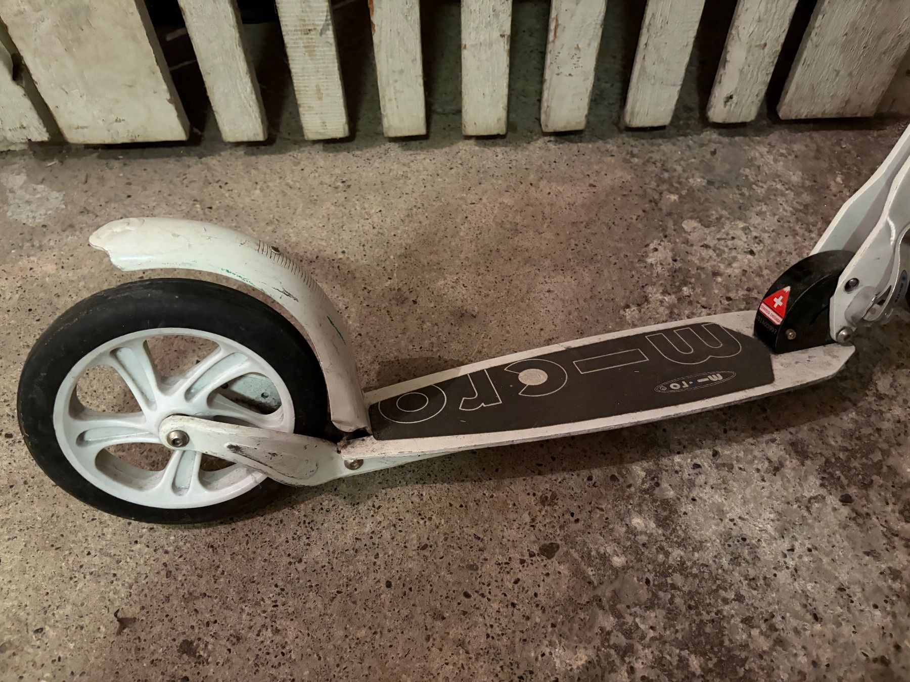 Micro Kickboard: Micro Trottinette – Usato da Zürich venduto da kat_2ncx 1