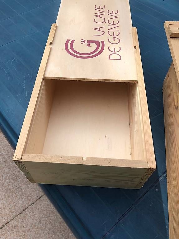 Sonstige Dekorationen & Accessoires: Boîtes en bois du vin – Neu und originalverpackt aus Vessy von rom_v7x6 1