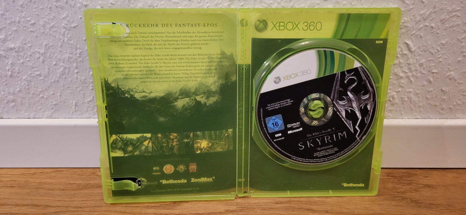 Microsoft Giochi: Xbox 360 - Skyrim – Usato da Münsingen venduto da Heroism2010 2