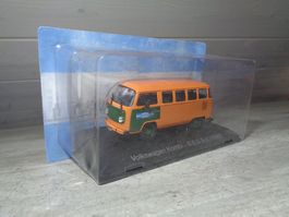 Salvat 1:43 VW Kombi 1983