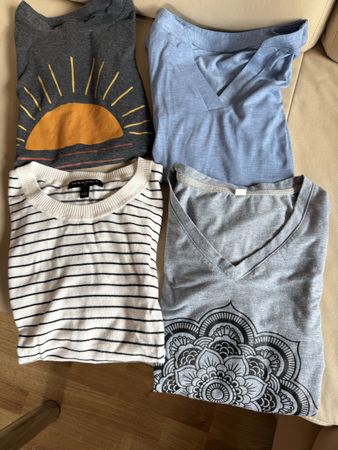 4 Damen T-Shirts Gösse S