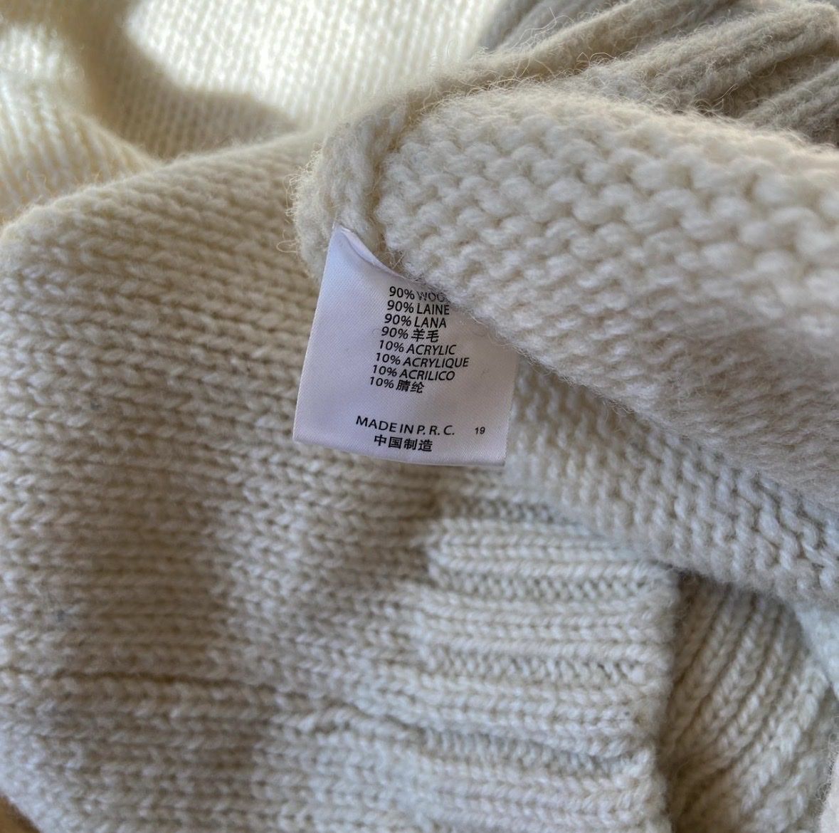 Brandy Melville Giacche: Cardigan Brandy Melville Creme onesize – Nuovo (secondo la descrizione) da Fehraltorf venduto da lea_9bt5 2