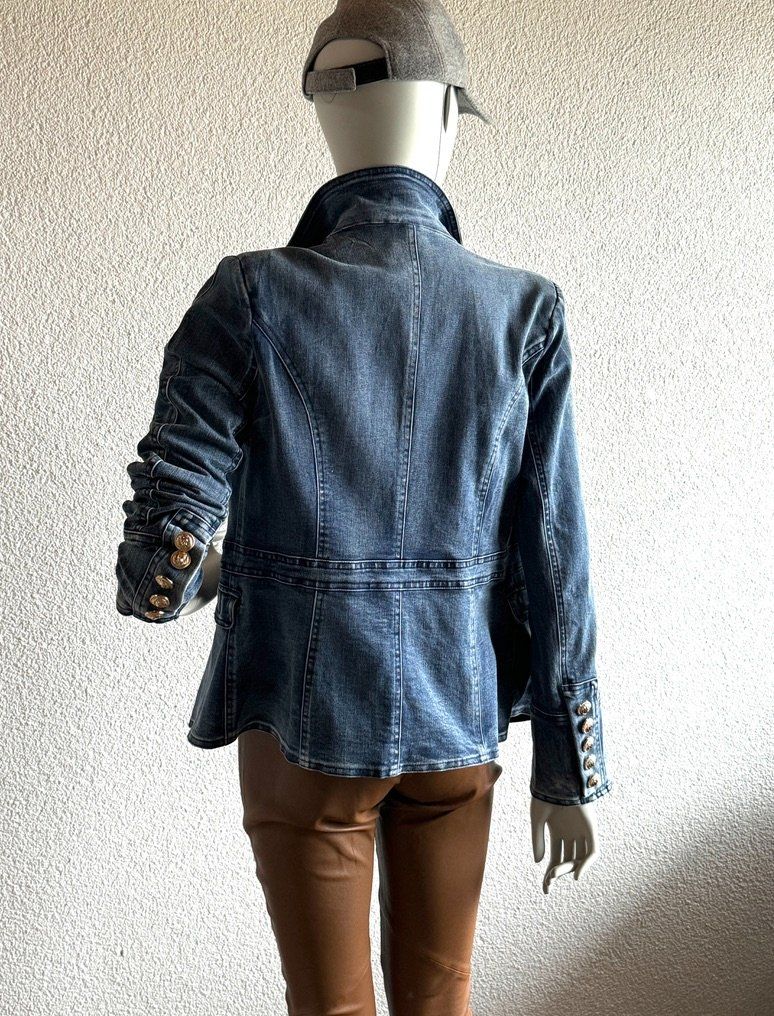 Giacche: Denim Blazer, passt für Gr M – Usato da meggen venduto da Njamiro 1
