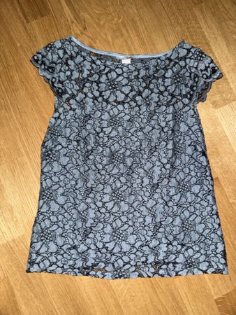 H&M Spitzen-Shirt, hellblau/schwarz,  Gr. S