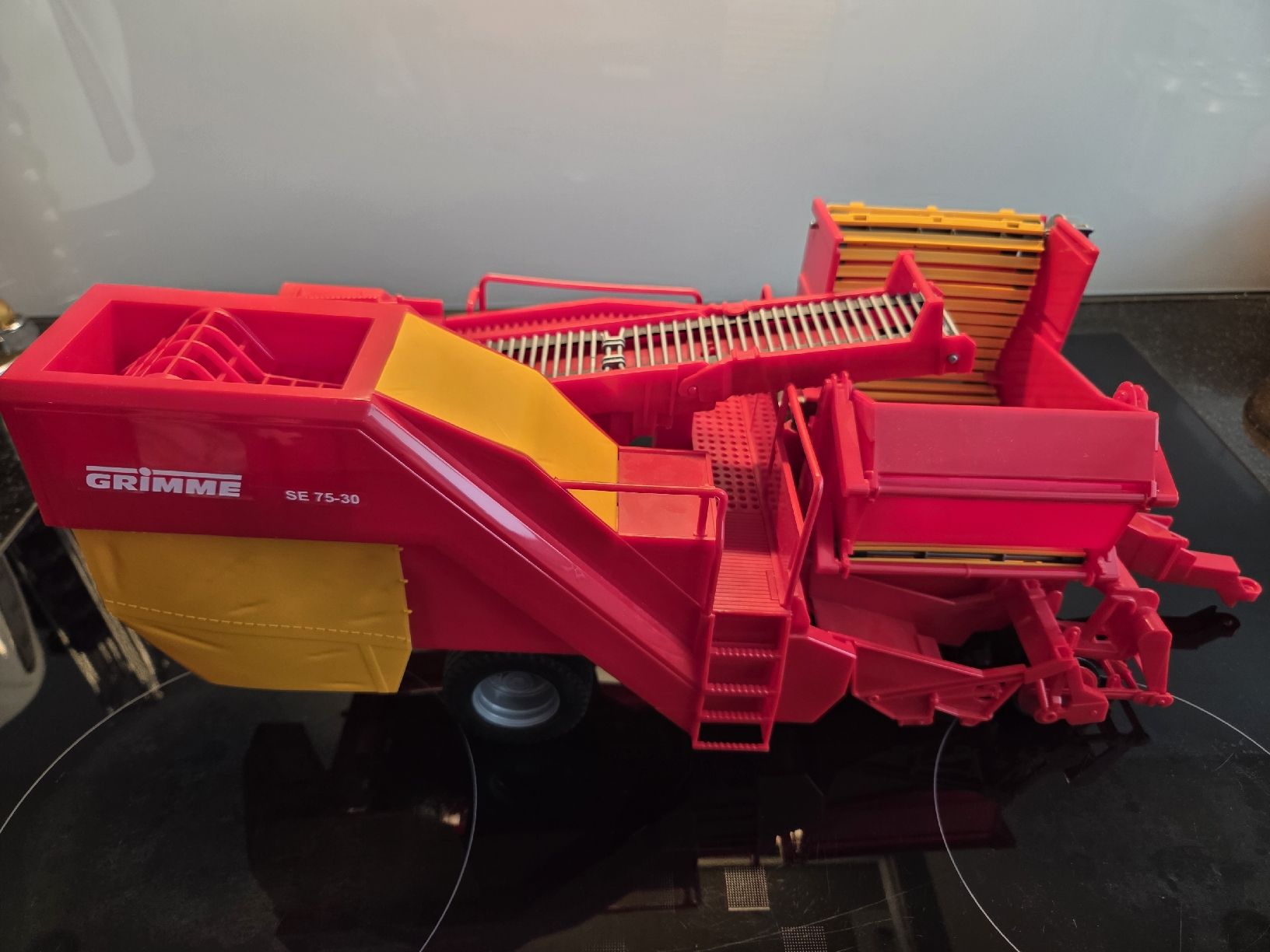 Bruder Jouets: Bruder Kartoffelroder Grimme – D'occasion à Menzingen par anaconda69