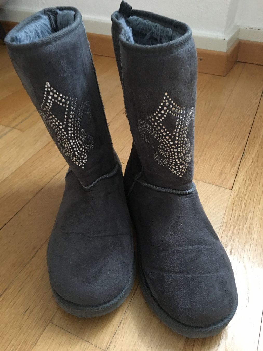 Scarpe da donna: Boots Schuhe Stiefel Gr. 39.5 – Usato da Grenchen venduto da Tirana 1
