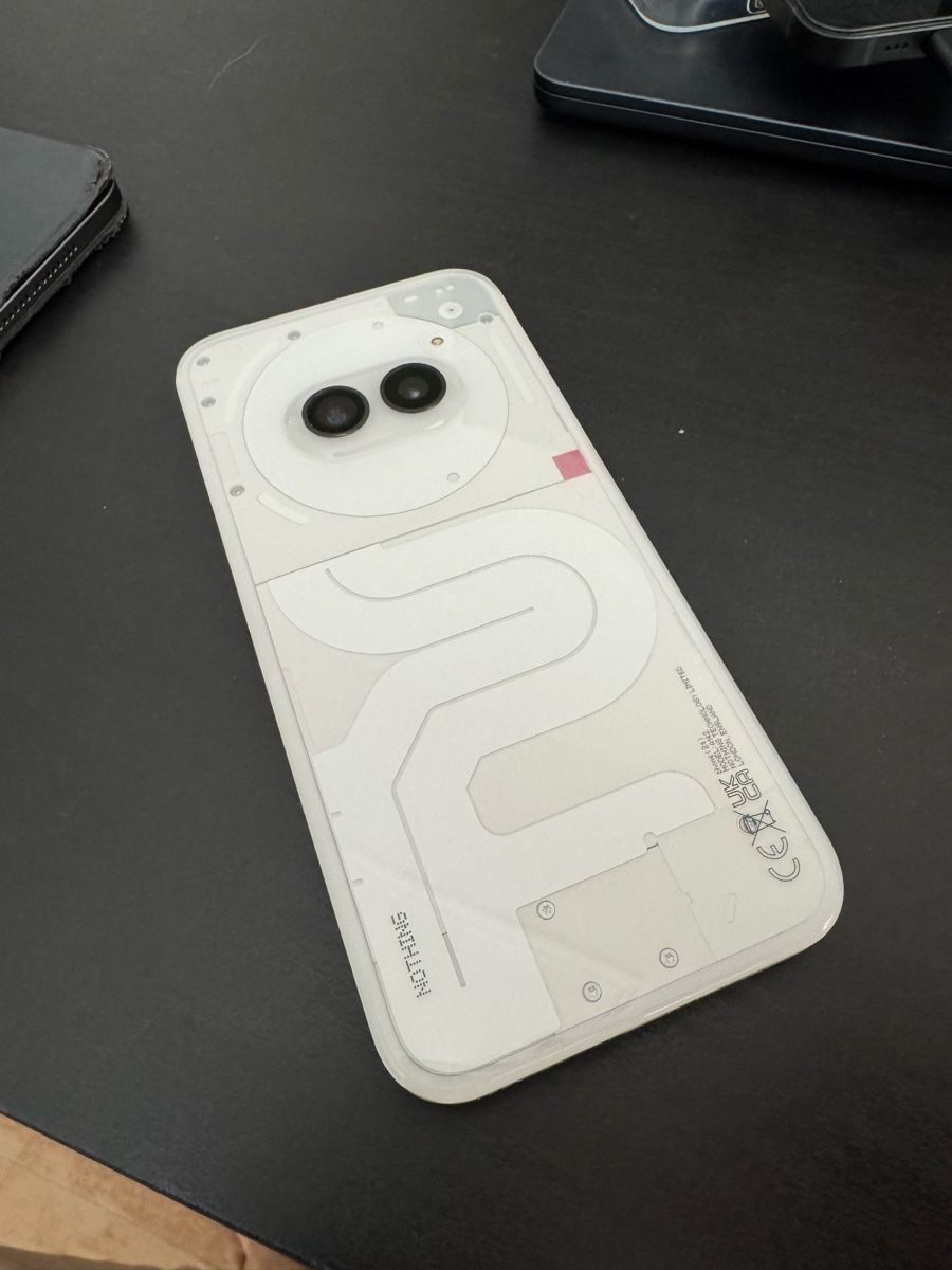 Nothing Telefoni cellulari / Smartphones: Nothing Phone 2a - Weiss – Usato da Baar venduto da Tailanjet