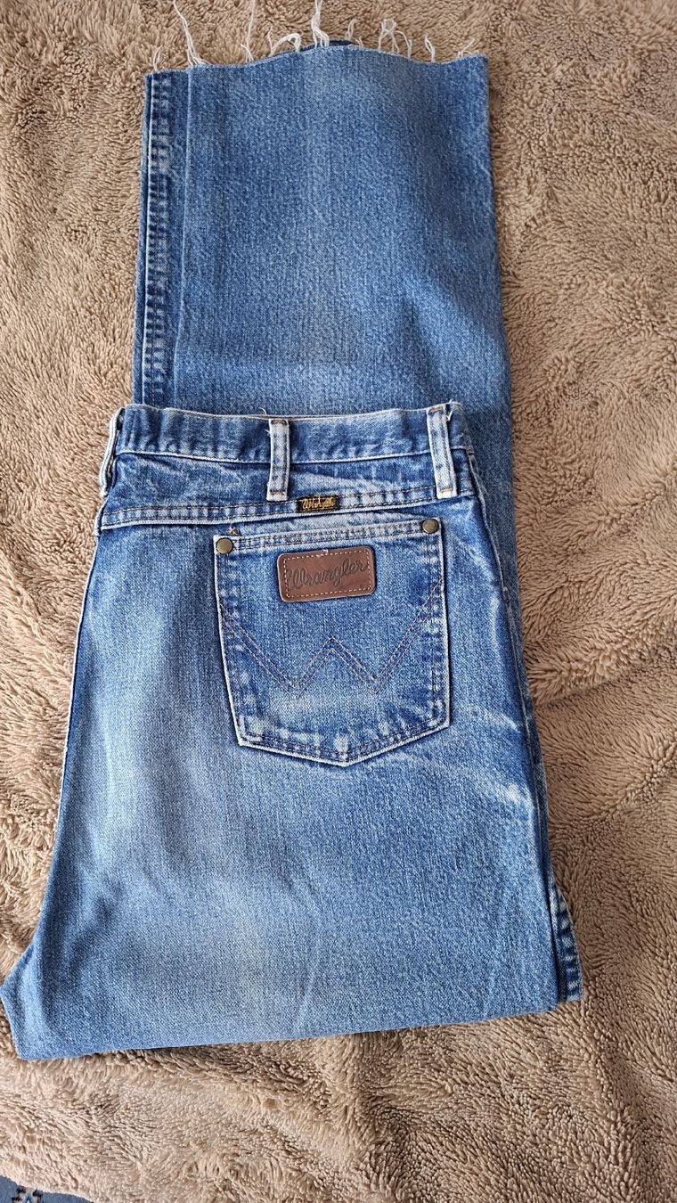 Jeans: wrangler vintage jeans – Usato da Chiasso venduto da Pat_chuli