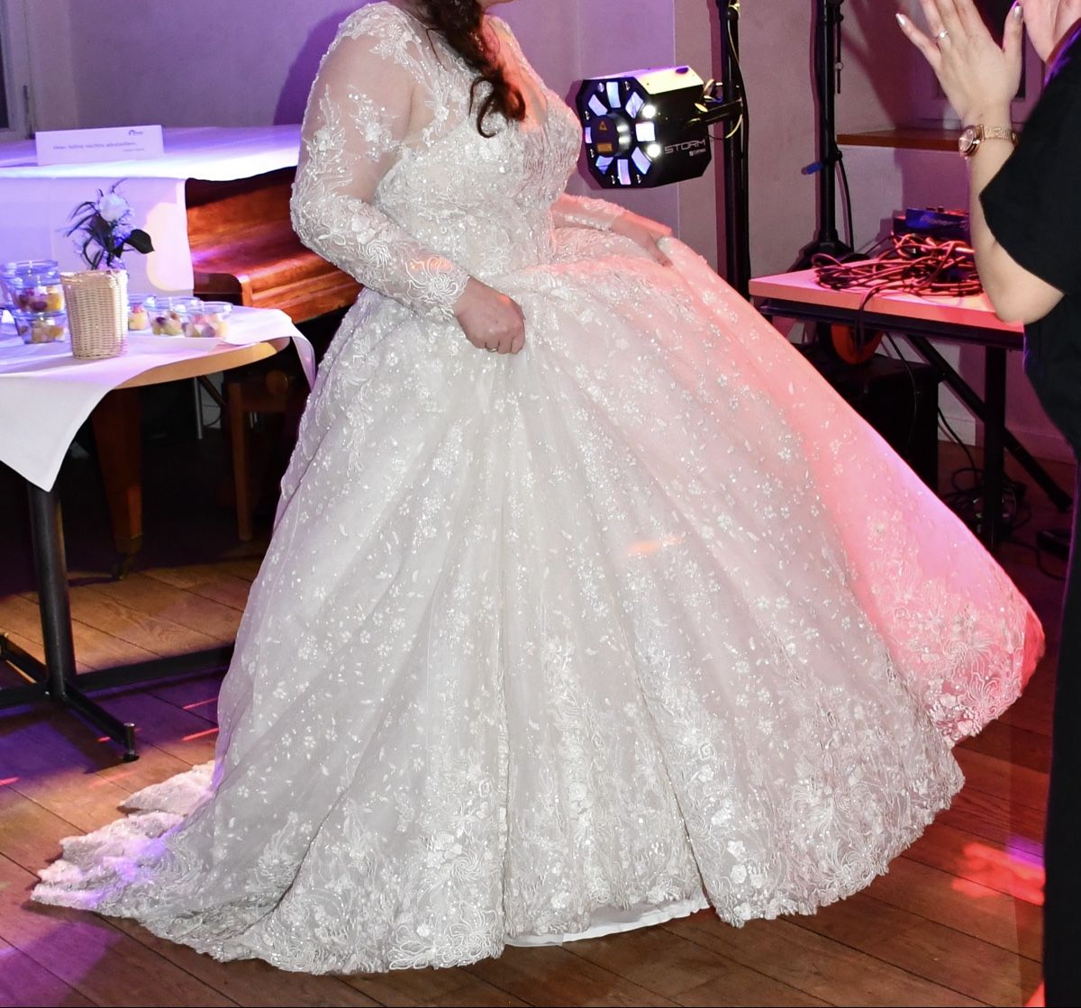 Robes: Hochzeitskleid – D'occasion à Kleinlützel par nh568 3