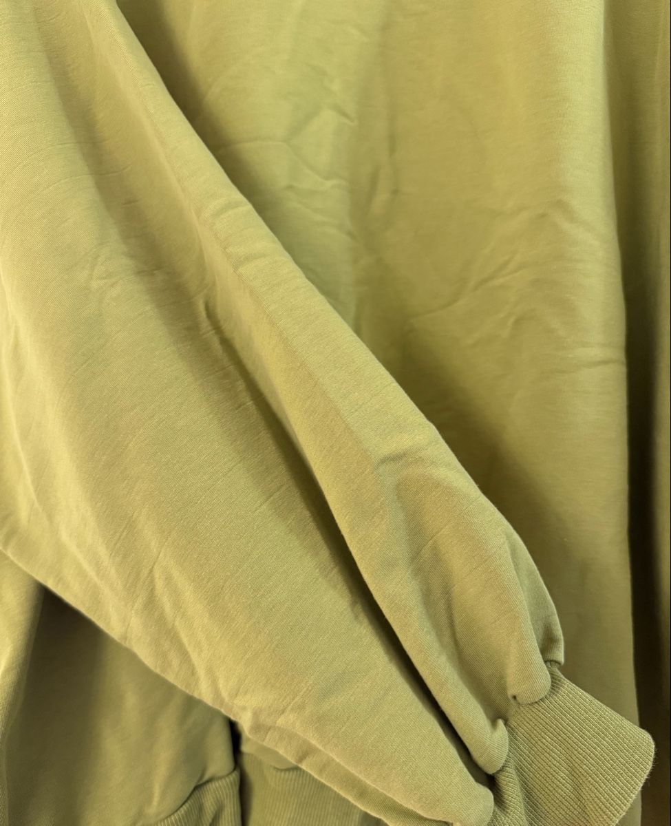Maglioni & Felpe: MyCity Oversize Pullover, Olivgrün – Usato da Winterthur venduto da Yuni1 1