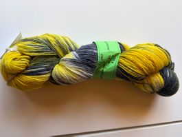 1Knäuel Handgefärbte Sockenwolle