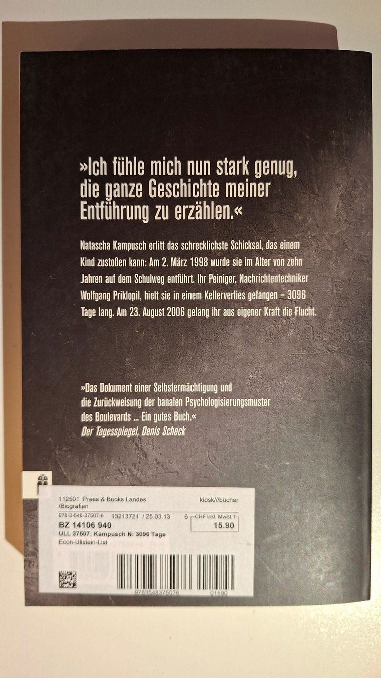 Libri: Natascha Kampusch: 3096 Tage – Usato da Dietikon venduto da Buchantiqdietikon 1