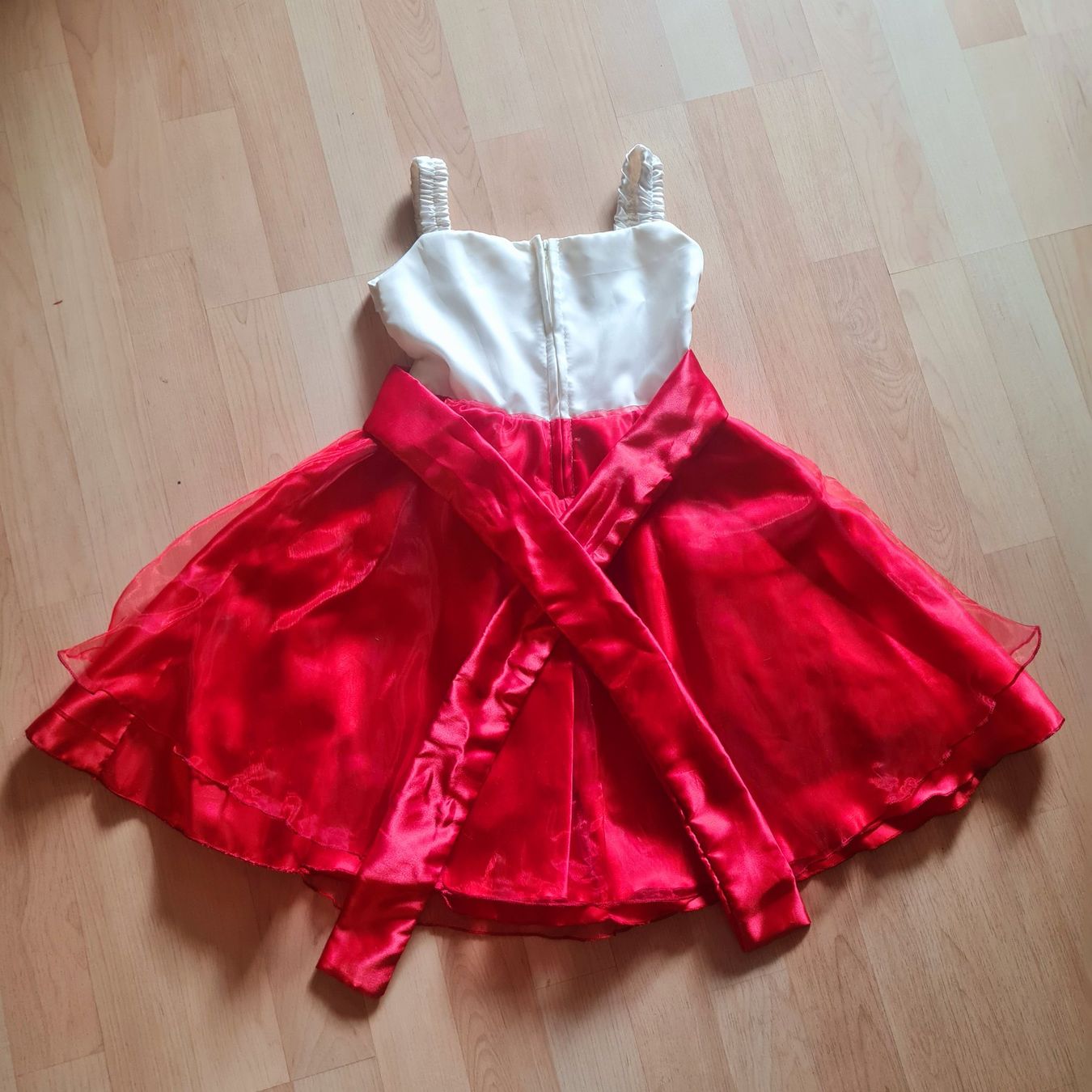 Vestiti & Gonne: Handgemachtes elegantes Kleid Grösse 104 Mädchen – Usato da Lyss venduto da waldfee10 2