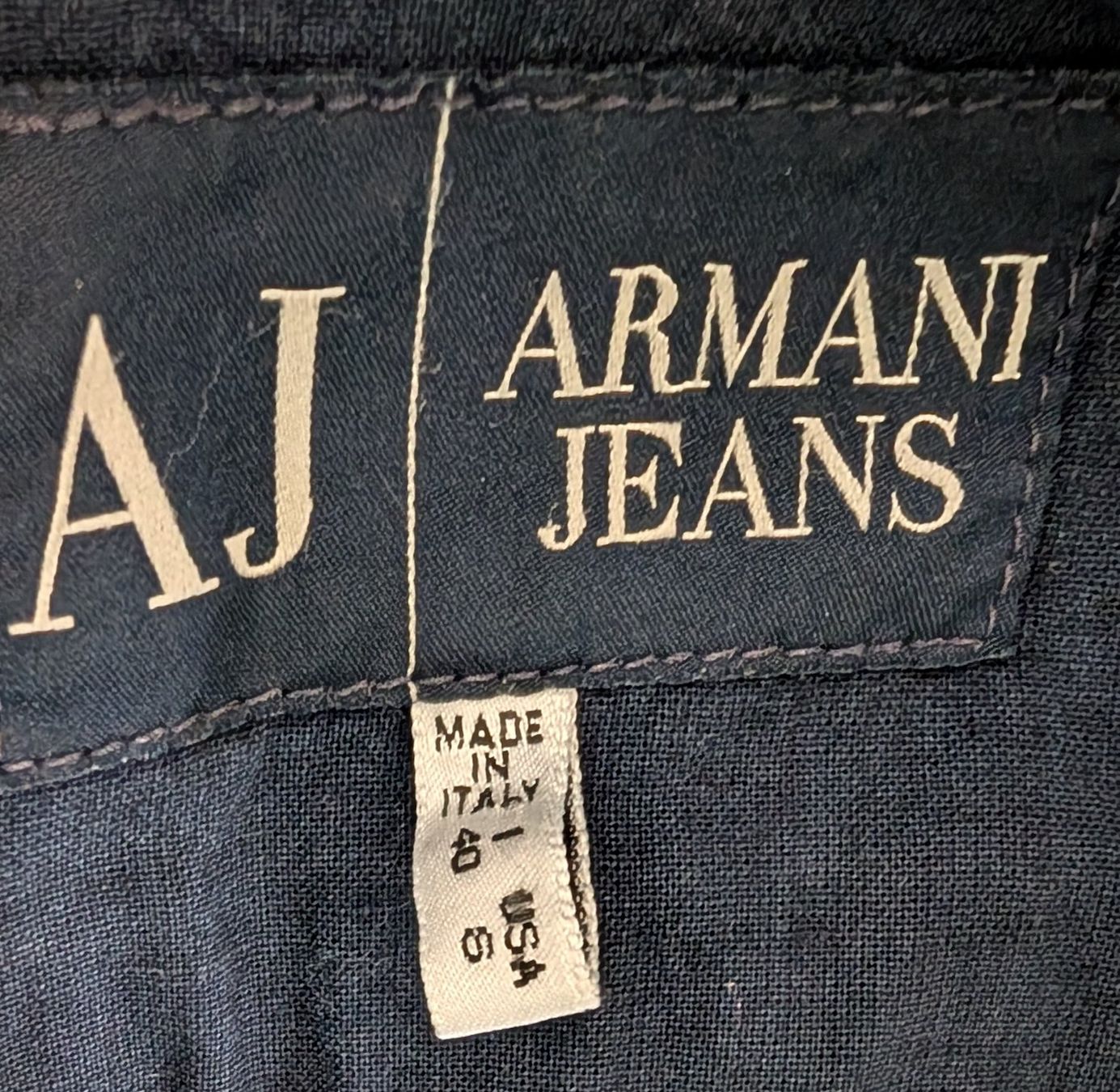 Armani Jacken: Jeansjacke von Armani Jeans, Grösse 36 – Gebraucht aus Rüfenacht BE von mla_jmf8 2