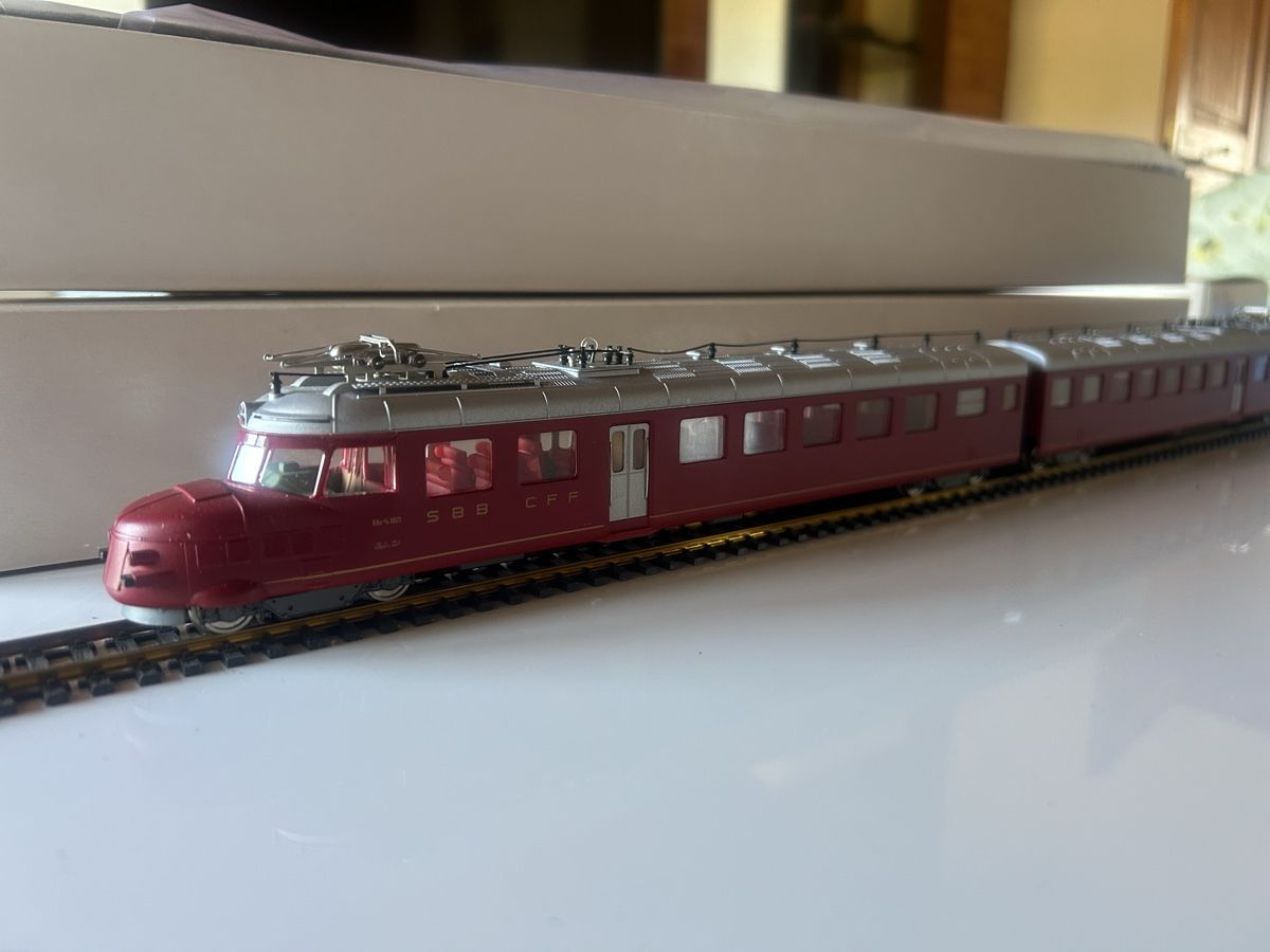 Morep Modelleisenbahnen: Roter Pfeil RAe 4/8 SBB    – Neu (gemäss Beschreibung) aus Bözen von Viloujack 2