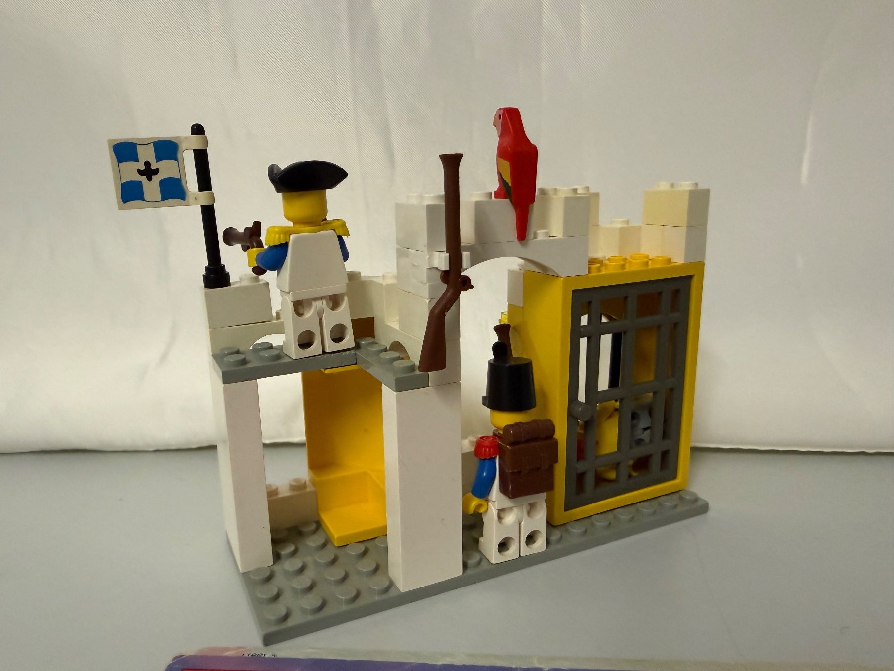 Lego Kit di costruzioni: Lego Pirates -  6259 Broadside's Brig - Blauröcke – Usato da Burgdorf venduto da Pistar 2