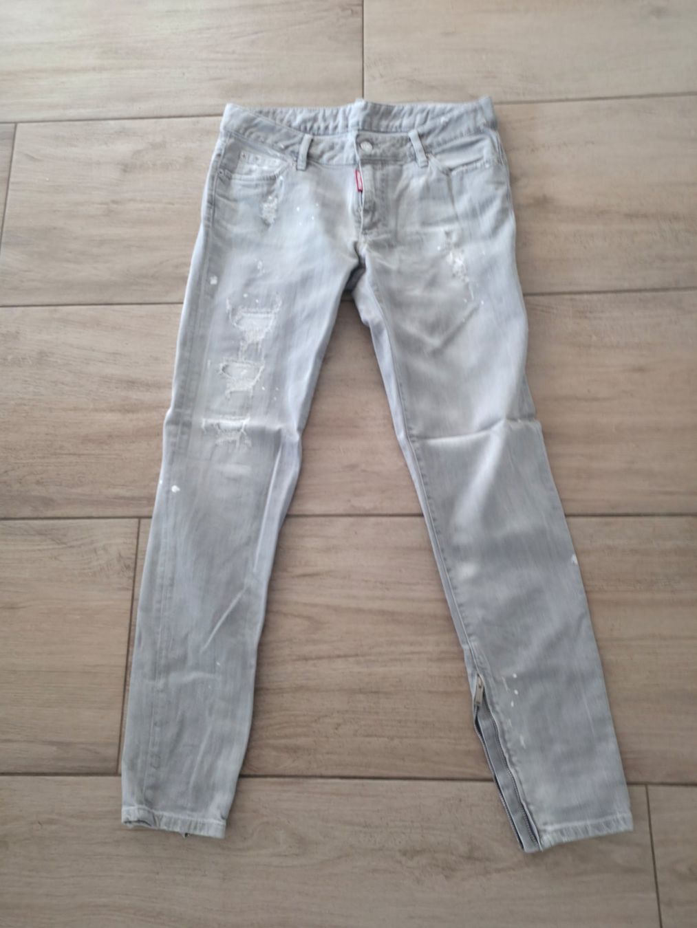 Dsquared2 Jeans: DSQUARED2 Jeans | Grösse 42(US28), grau – Nuovo (secondo la descrizione) da Salvenach venduto da Jokermani 2