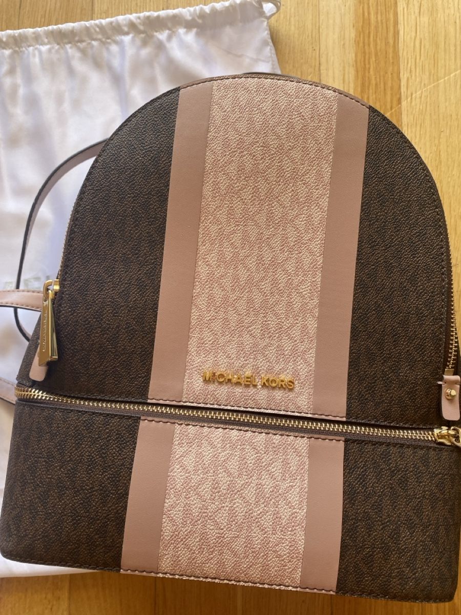 Michael Kors Sacs à dos: Michael Kors Rucksack – D'occasion à Münchenstein par sommerverkauf12