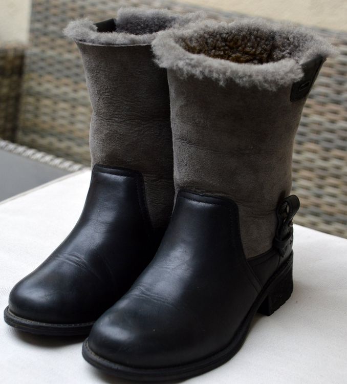 Ugg chyler hotsell boots black