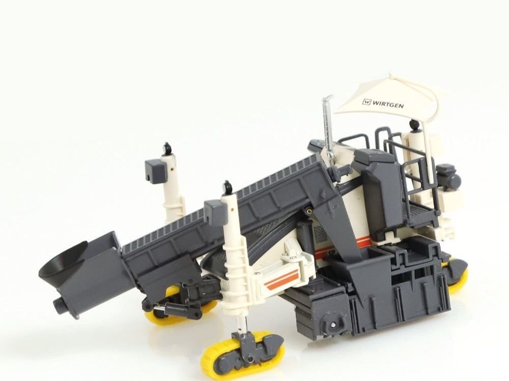 Kit di modellismo & Modellini statici: NZG 1054 Wirtgen SP 15i – Nuovo (secondo la descrizione) da Dagmersellen venduto da FBM-Bacheli