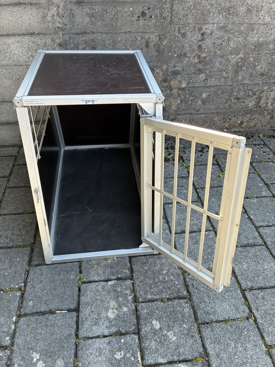 4pets Gabbie, trasporto & Sicurezza: Hundebox 4pets – Usato da Gränichen venduto da SabineZ01 1