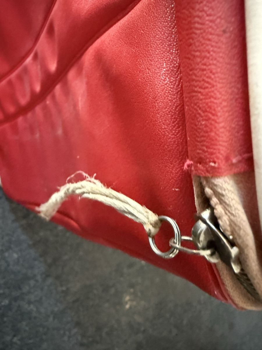 Coca-Cola Frigoriferi & Refrigeratori: Kühltasche Coca Cola rot mit Flaschenöffner 1968 – Usato da BASEL venduto da zum_schneugge 4