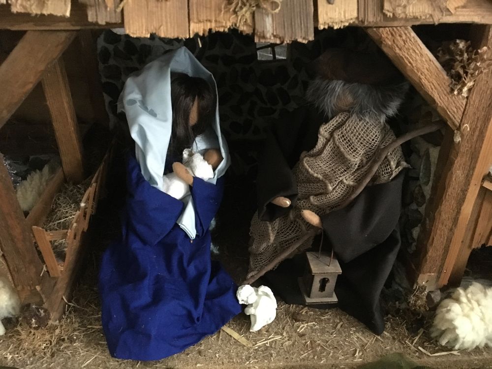 Weihnachtskrippe ohne Figuren zu verkaufen Kaufen auf Ricardo