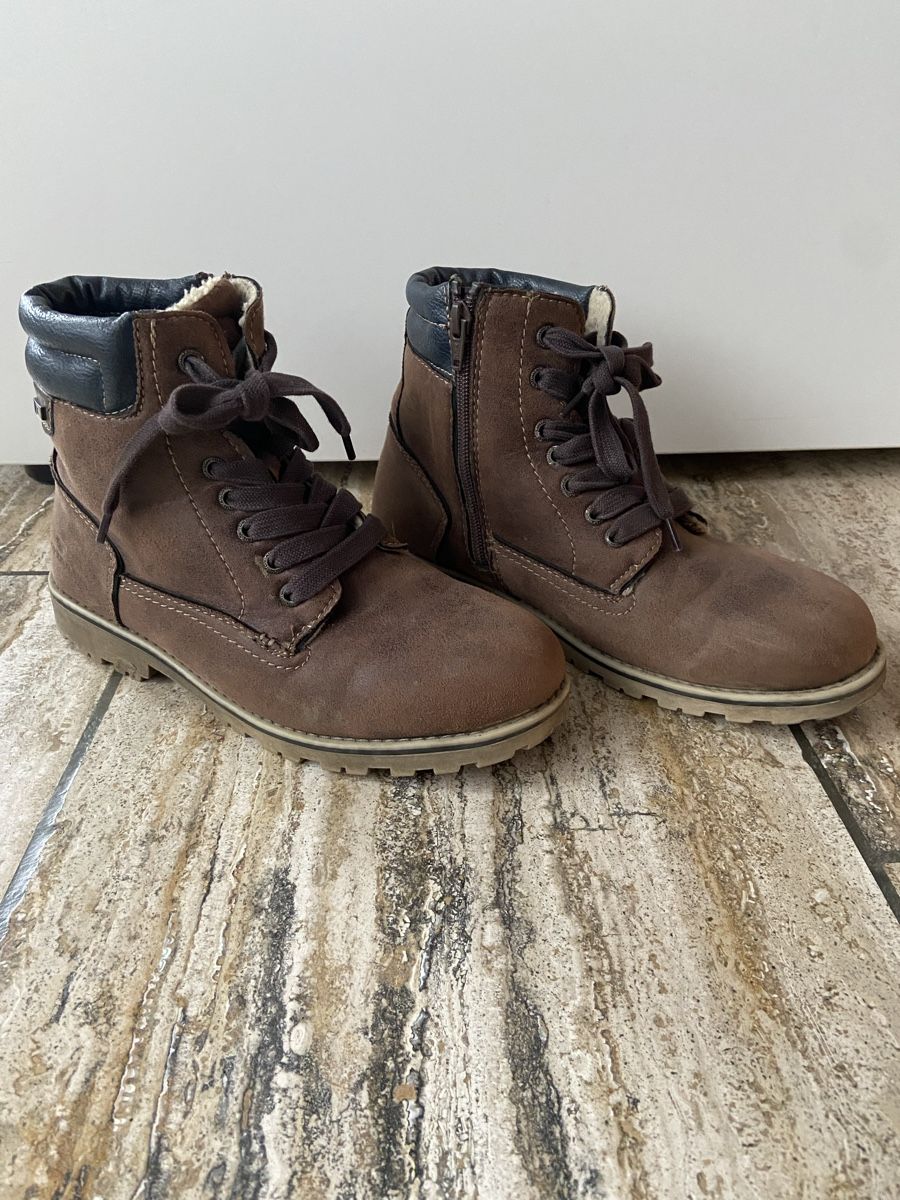 Tom Tailor Schuhe für Jungen: Tom Tailor Winterschuhe Grösse 39 – Gebraucht aus Nürensdorf von Yellowstone09