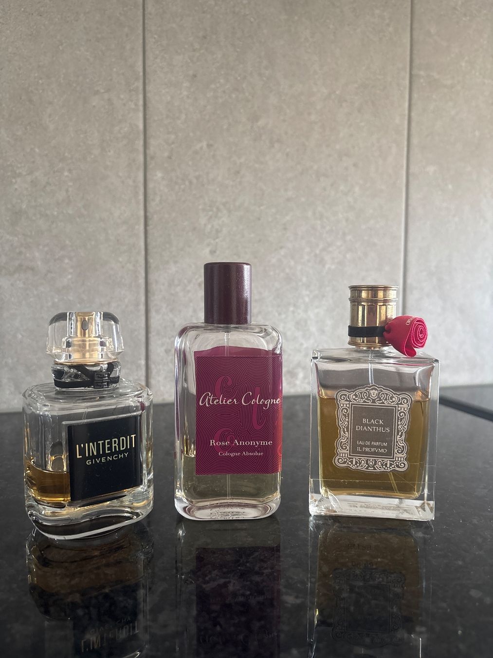Givenchy Profumi & Eau de Toilette: 3 Parfums Givenchy Atelier Cologne Il Profvmo gebraucht – Usato da Winterthur venduto da Lida18