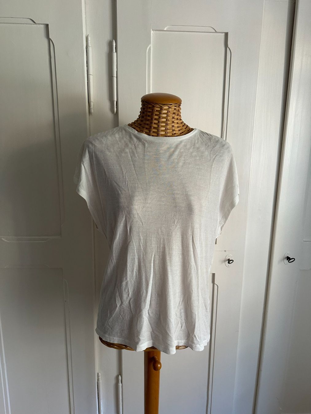 H&M T-shirt: Feinstrick T-Shirt weiss 36 – Usato da Zürich venduto da Diazaio