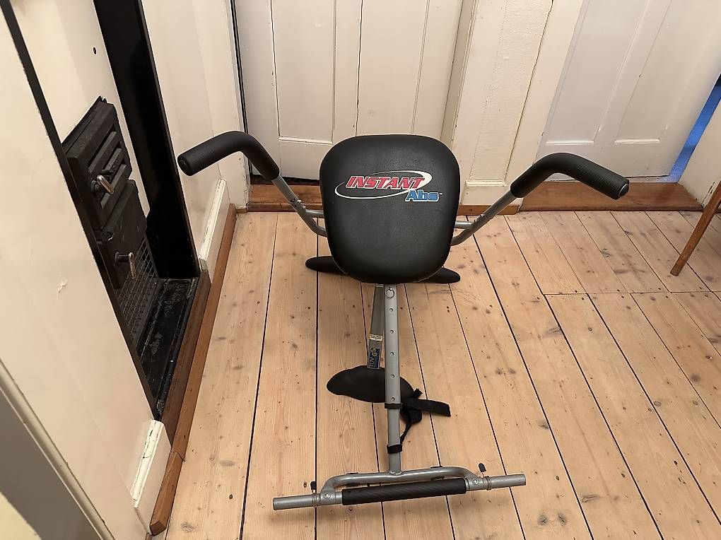 Hometrainer: Fitnessgerät Instant ABS – Usato da Münchenstein venduto da Vorsorge 1