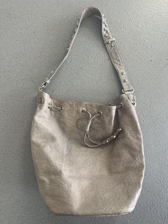 Topshop Echt Leder Beutel Grau Top Zustand wie neu!