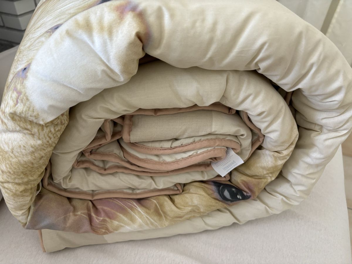 Biancheria da letto: Trapunta- copriletto - coperta in stoffa : Neu! – Nuovo (secondo la descrizione) da Losone venduto da Tilly-nb7t 4