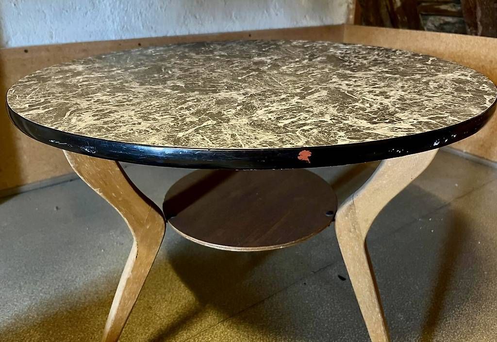Tavoli: Vintage Caffe-Beistelltisch – Usato da Zürich venduto da franzisg88 2