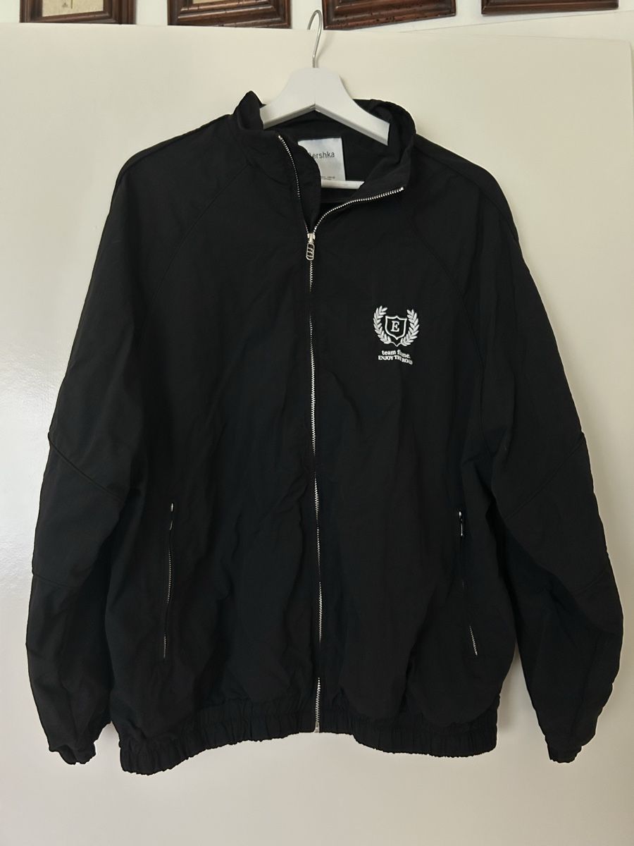 Bershka Giacche: Supercoole Bomberjacke von Bershka  – Usato da Luzern venduto da leo_dp2d 3