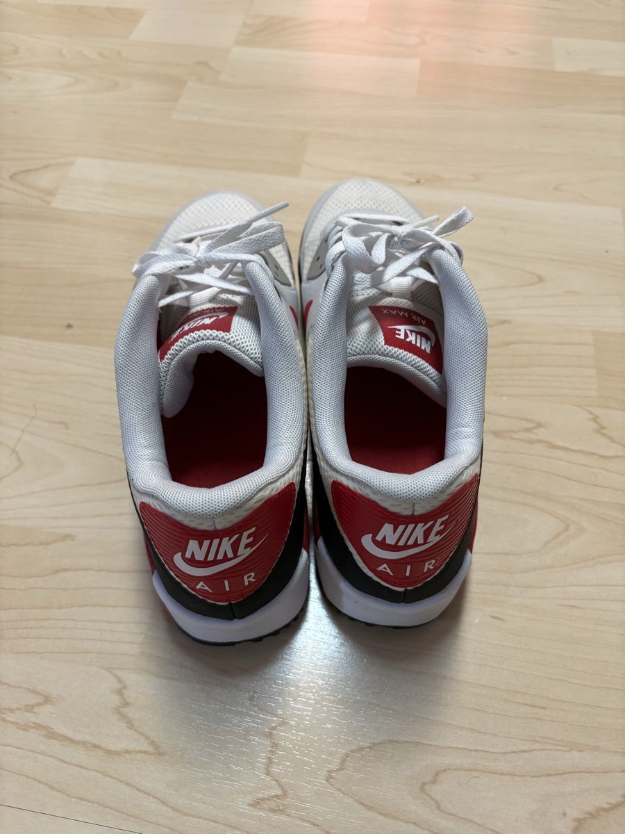 Nike Herrenschuhe: Nike Air Max 90 – Neu (gemäss Beschreibung) aus Bülach von Devin_H 2
