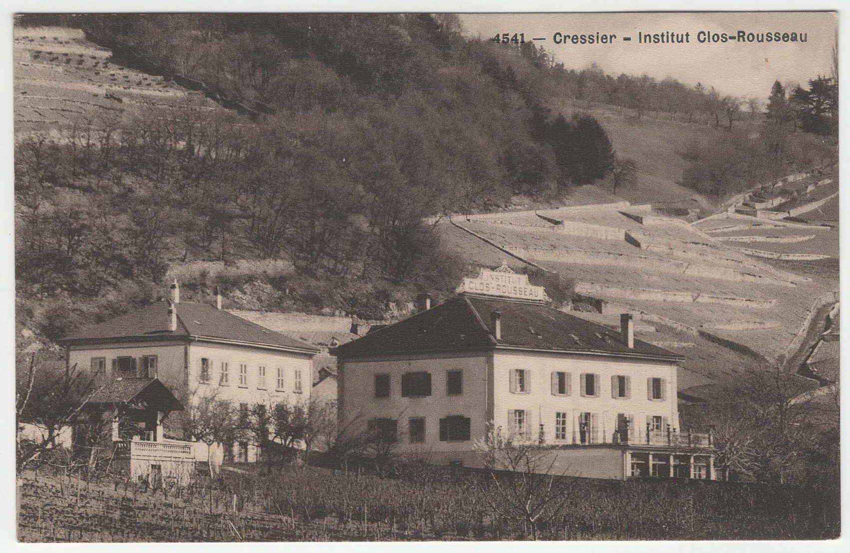 Cartoline postali: Cressier Institut Clos-Rousseau – Usato da Winterthur venduto da Wintiwest