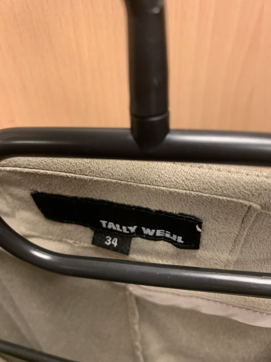 Tally Weijl Giacche & Cappotti: Veste légère douce – Usato da Montreux venduto da Iza_81199 1