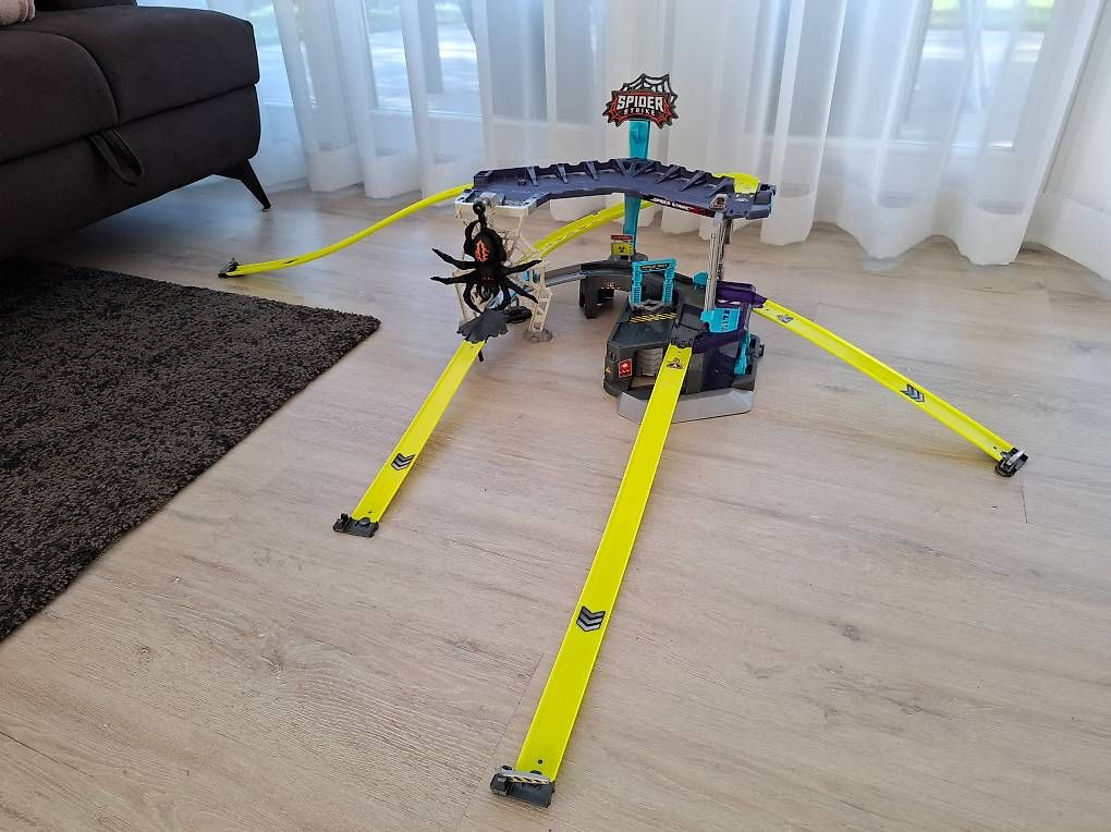 Giocattoli: Spider Strike Autogarage – Usato da Bassersdorf venduto da sar_bd5c