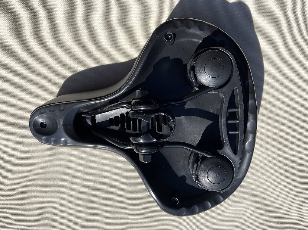Ersatzteile: Sella per bicicletta  – Gebraucht aus Iragna von Hiuston 2