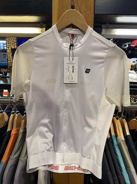 Leibchen & Hosen: Statements Training Jersey ? White – Gebraucht aus Zug von welcomecycles