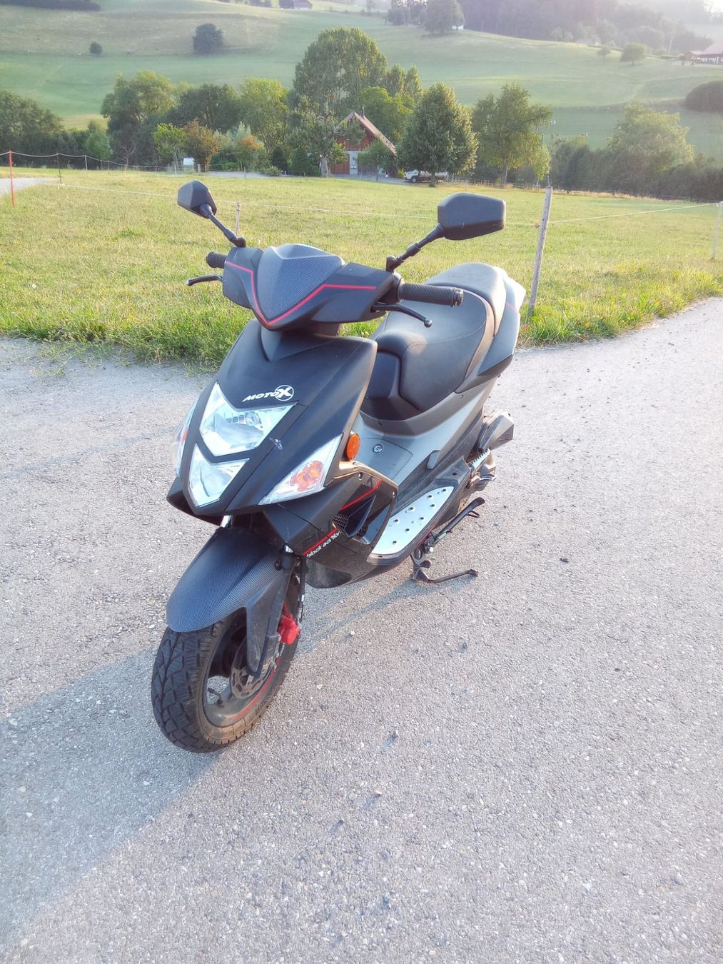 Scooters: Scooter – D'occasion à Alterswil FR par piller02