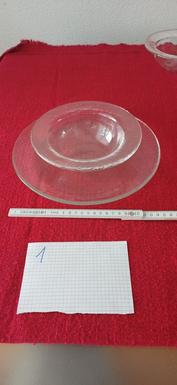 Teller: Glasteller mit Suppenschale – Gebraucht aus Pfäffikon ZH von rst628