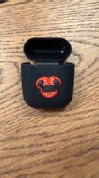 Airpods Case Schwarz mit Minnie Maus Motiv