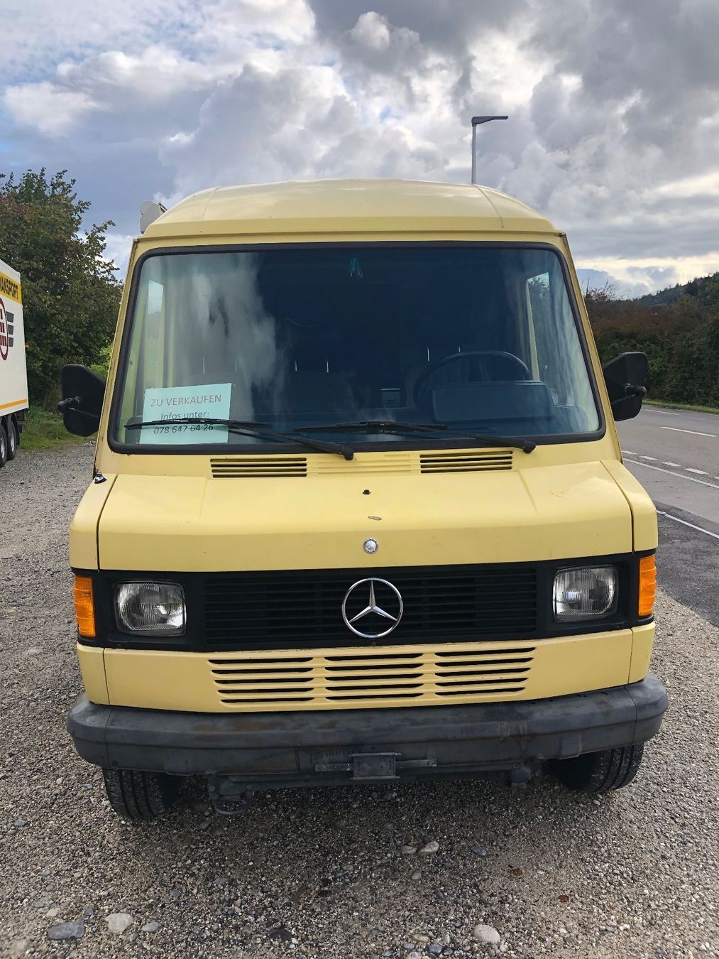 Mercedes-Benz Veicoli da campeggio: Mercedes Benz 208 Camper – Usato da Spiegel b. Bern venduto da Flic01 1