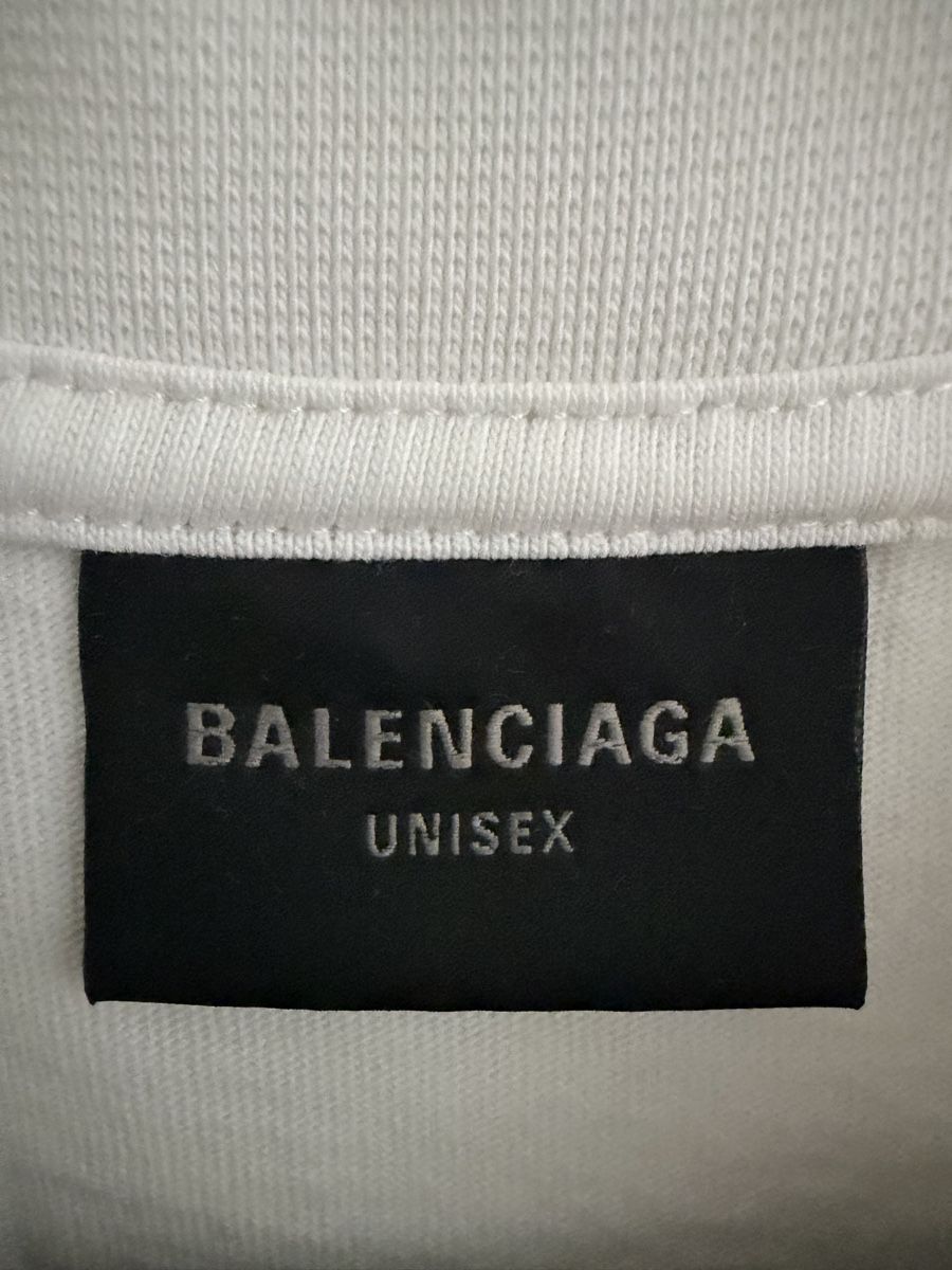 Balenciaga T-Shirts: Balenciaga Oversized T-Shirt – Neu und originalverpackt aus Zürich von ReStyle. 3