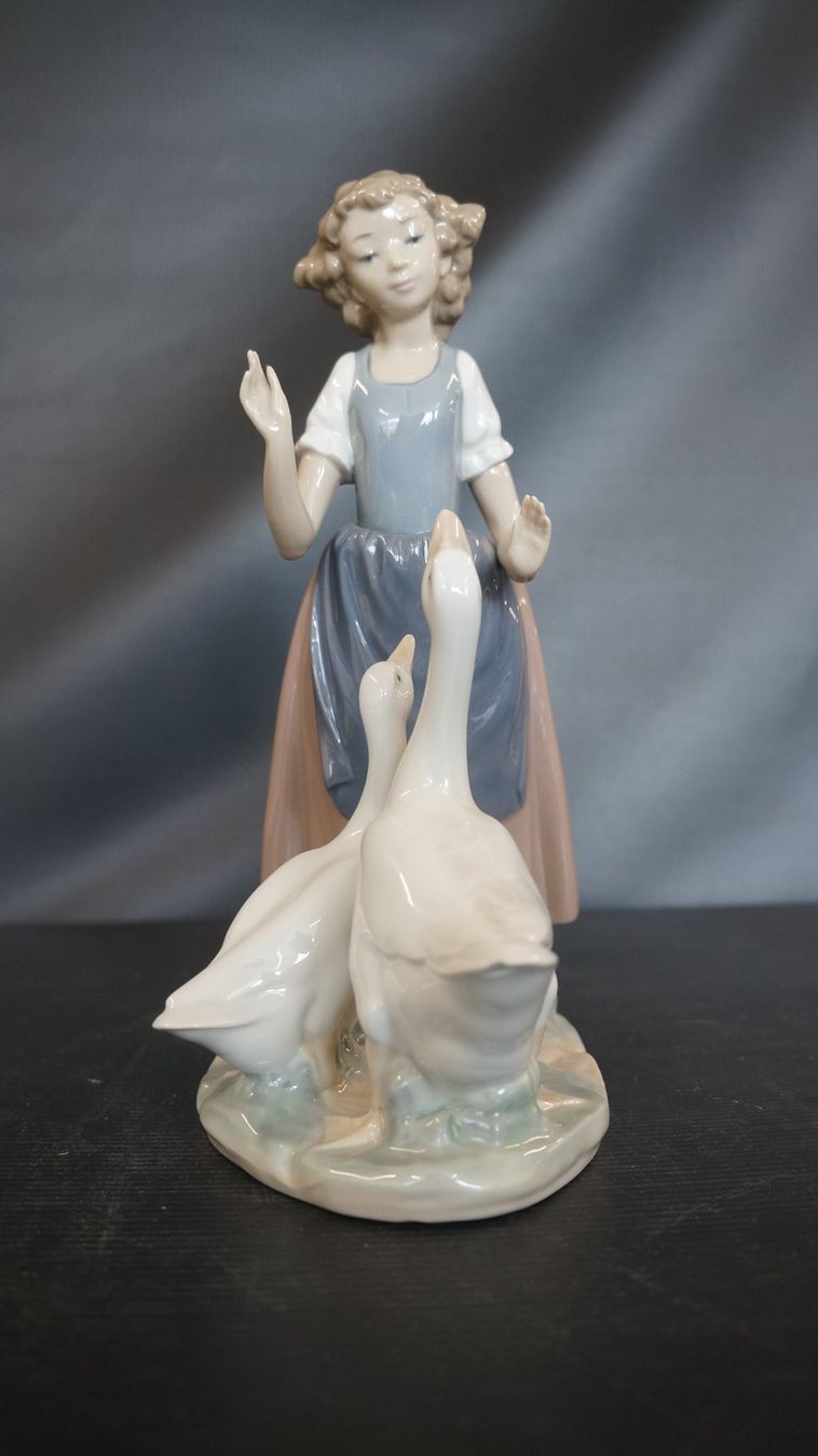 Lladro Tutte le decorazioni: Porzellan Figur LLadro – Usato da Basel venduto da bk_brockibasel