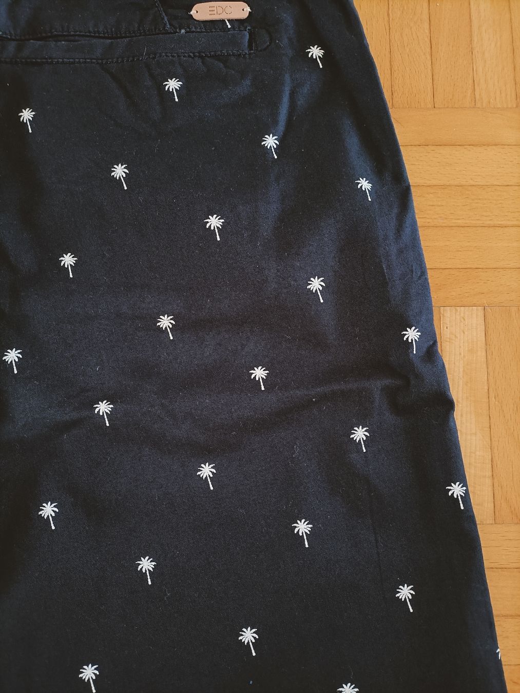 Esprit Hosen: EDC Shorts Bermuda Palmenmuster Gr. 34 – Gebraucht aus Rotkreuz von Dima8 3