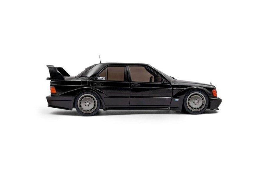 Mercedes-Benz Modellautos: Mercedes-Benz 190 E 2.5-16 Evolution II 1990 schwarz    1:18 – Neu und originalverpackt aus Gerlafingen von espero88 8