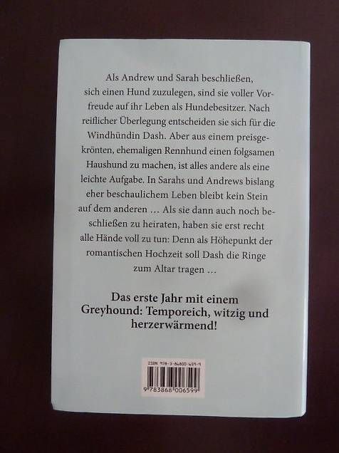 Bücher: Gestatten: DASH Hündin des Jahres – Gebraucht aus Ueken von dale02